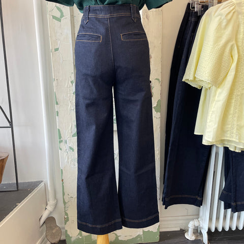 Atelier Reve // Eloi Jeans