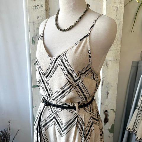 Pink Martini // Nagel Top Beige