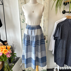 Allison Wonderland // Pelican Skirt