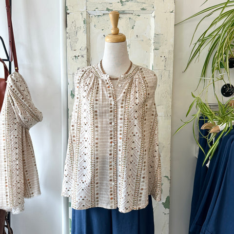 Indi & Cold // Sunshine Sleeveless Blouse