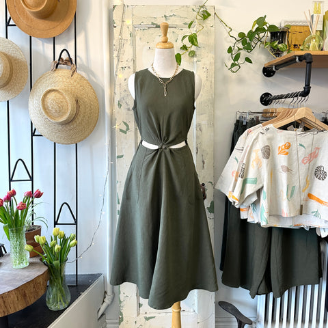Gentle Fawn // Beatrice Dress Olive Glimmer