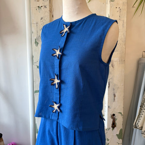 Compania Fantastica // Navy Blue Top Starfish Buttons