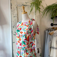 Compania Fantastica // Lotto Bright Floral Print Top