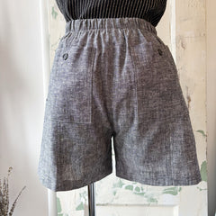 Jennifer Glasgow // Maia Shorts Heather Black