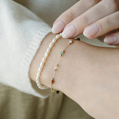 Petite Gold  // Freshwater Pearl Bracelet