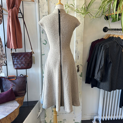 Bodybag by Jude // Highland Dress Sand