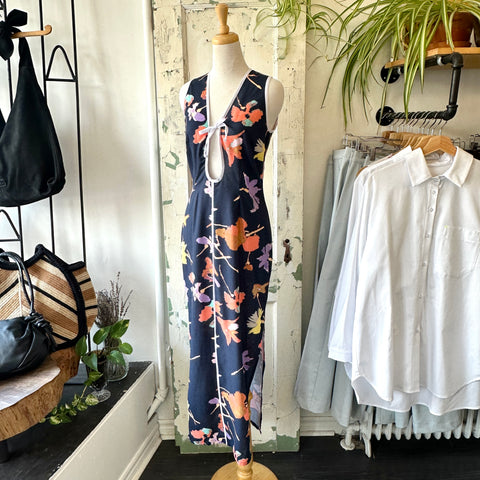 Rennie by Rennie // Peek-A-Boo Dress Midnight