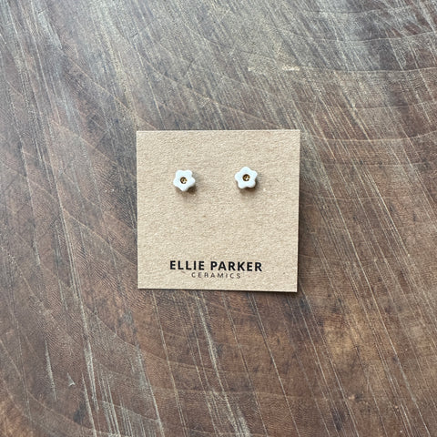 Ellie Parker // Ceramic Daisy Stud White
