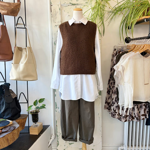 Indi & Cold // Boxy Mohair Vest Chocolate