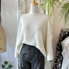 Mus and BomBon // Elara Boucle Pullover Ecru