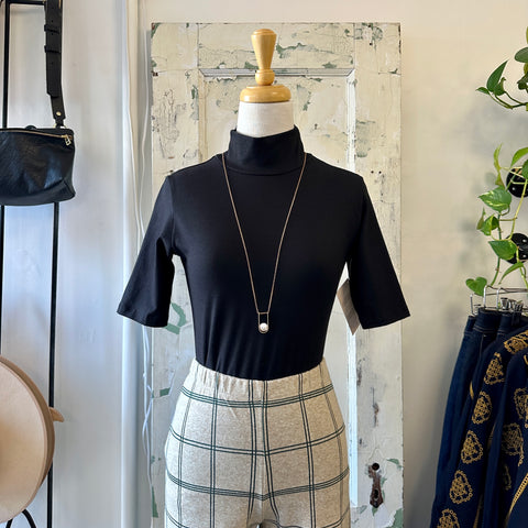 Meemoza // Sara Top Black