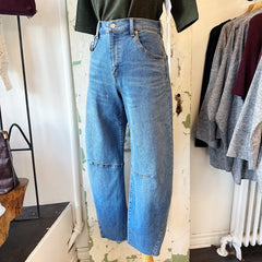 Yoga Jeans // Malia Horseshoe Raw Hem