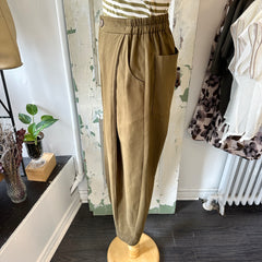 Eve Gravel // Ben Pants Kakhi