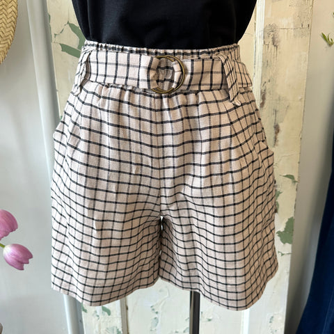 Cokluch // Matcha Bermuda Shorts Natural Utopia