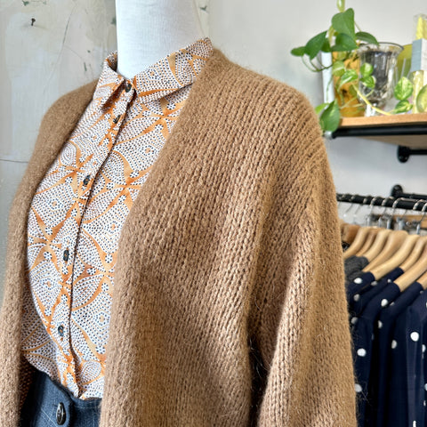 Indi & Cold // Camel Open Cardigan