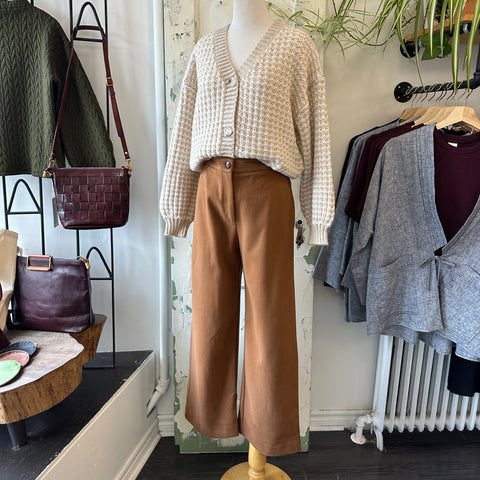 Pink Martini // Nadia Full Pants Brown