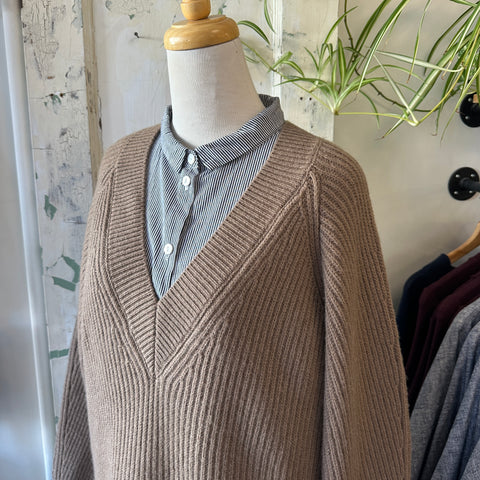 Minimum // Alena Sweater Shitake