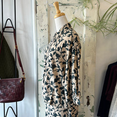 Indi & Cold // Leaf Print Blouse 3/4 Sleeve