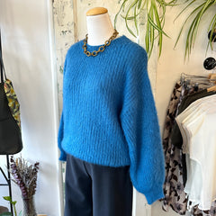 Indi & Cold // Fluffy Mohair Sweater Blue