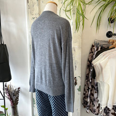 Indi & Cold // V-Neck Grey Sweater with Alpaca