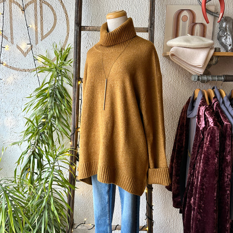 Echo Verde // Dog Walker Sweater Bronze