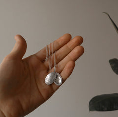 Souvenir // Vignette Locket SS