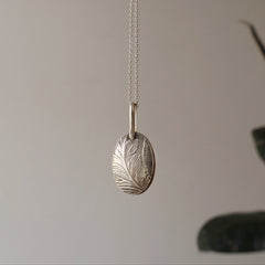 Souvenir // Vignette Locket SS