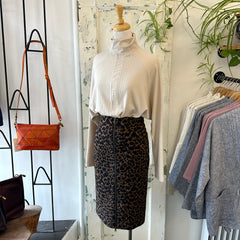 Cokluch // Souvenir Top Sand