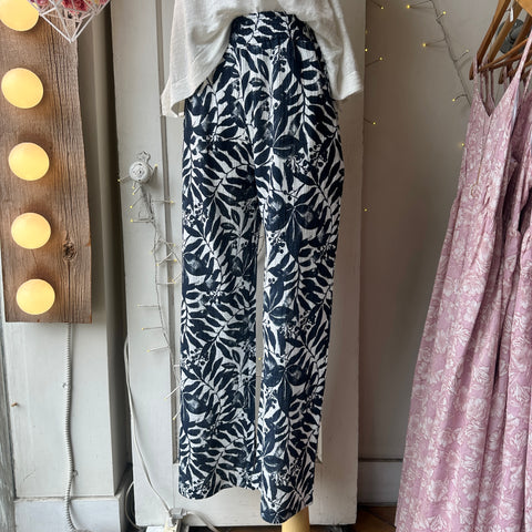 Gentle Fawn // Adelaide Pants Navy Tropic