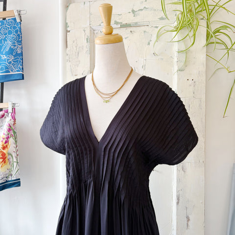 Louizon // Persiste Dress Midnight