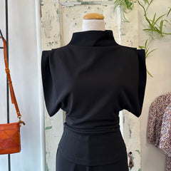 Astrid // Black Angular Top