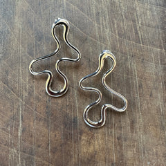 Hoopla // Squiggle Earring Steel