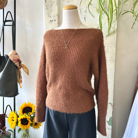 Pink Martini // Delcy Sweater Brown