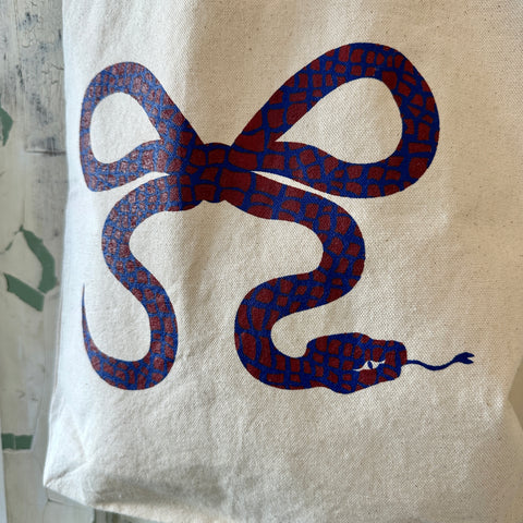 Banquet // Snake Bow Tote