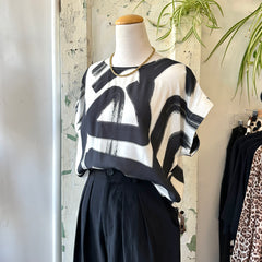 Cokluch // Nyx Top Black Shodo