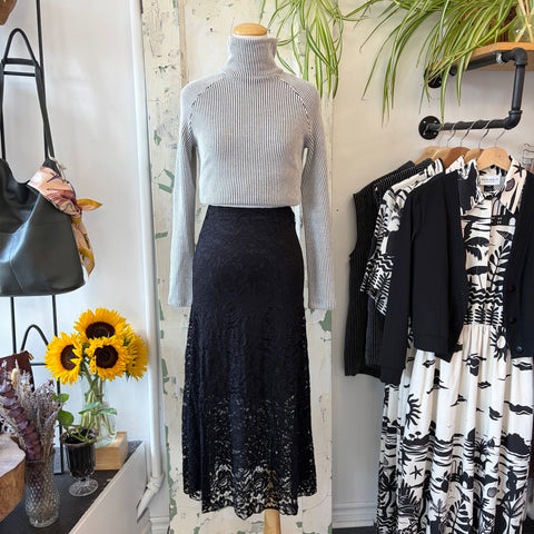 Astrid // Milo Skirt Black