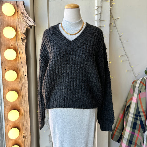 Gentle Fawn // Willow Sweater Charcoal
