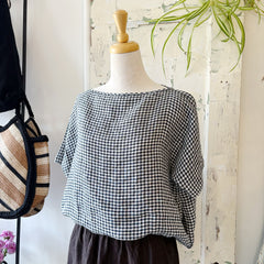 Naïf // Keira Top Navy Gingham