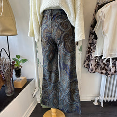 Astrid // Farah Pant Navy Paisley