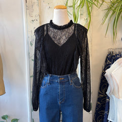 Astrid // Hunter Lacey Top Black
