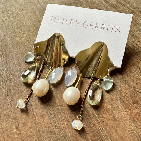 Hailey Gerrits // Shaoni Earrings Soft