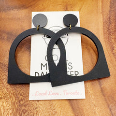 Darlings of Denmark  // Lucie Earrings Black Acrylic