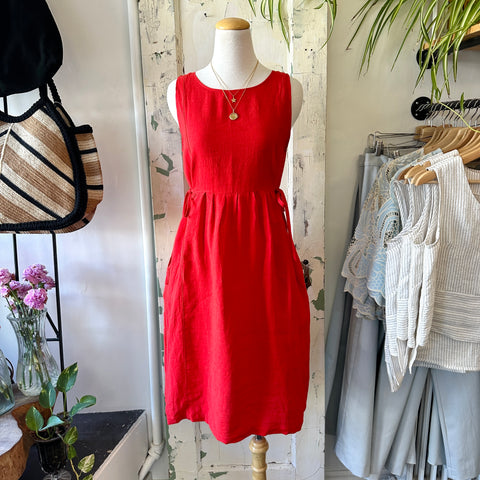 We Are Stories // Dahlia Dress Red
