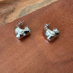 Blue Eye Jewelry // Bold Figure Drop Huggies SP