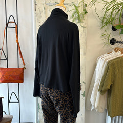 Cokluch // Souvenir Top Black