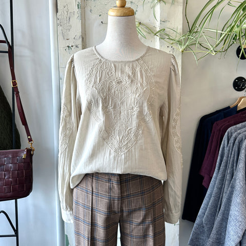 Indi & Cold // Embroidered Blouse Natural