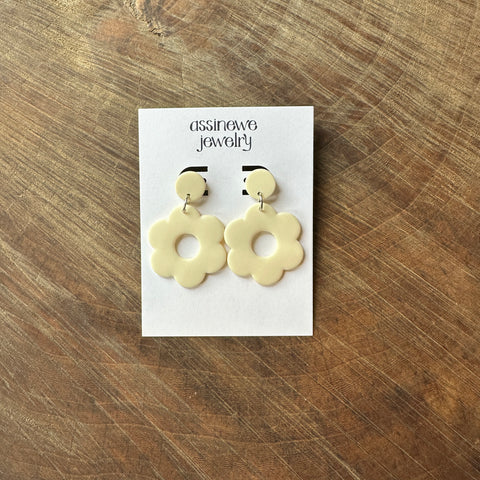 Assinewe  // Mini Floral Bone Earrings