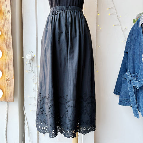 Compania Fantastica // Navy Blue Shorts