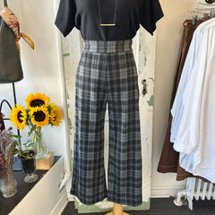 Pink Martini // Nadia Pants Grey Plaid