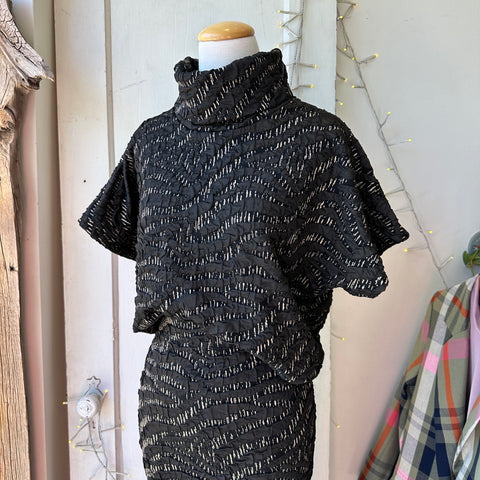 Marigold // Mercedes Top Black